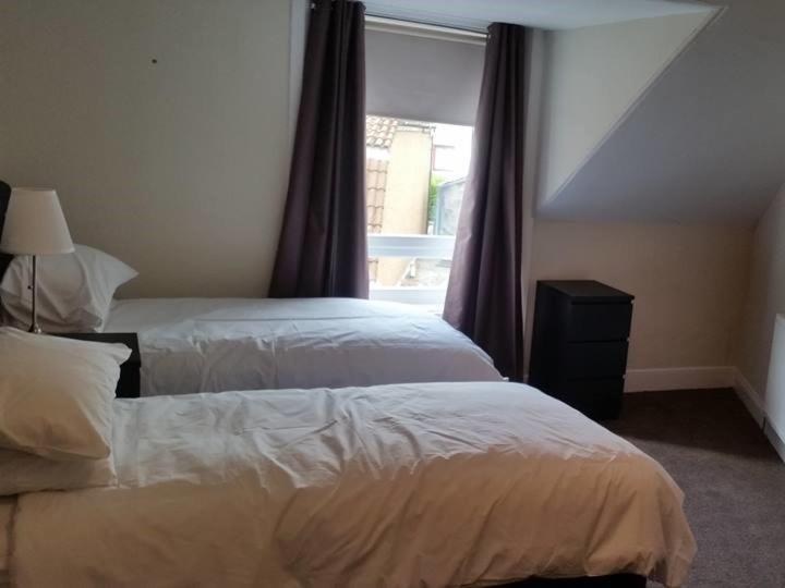 The Blackbull Inn Polmont Екстериор снимка